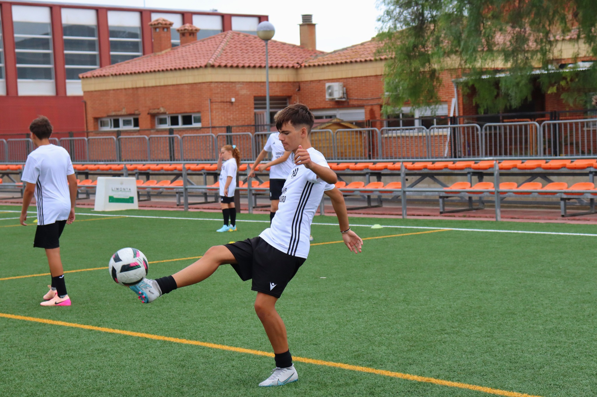 517508857_122101949936935556_1404193053394780827_n